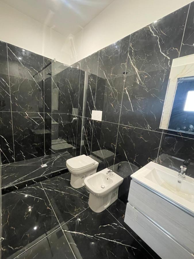 Life Hotel Casalnuovo Di Napoli Bagian luar foto