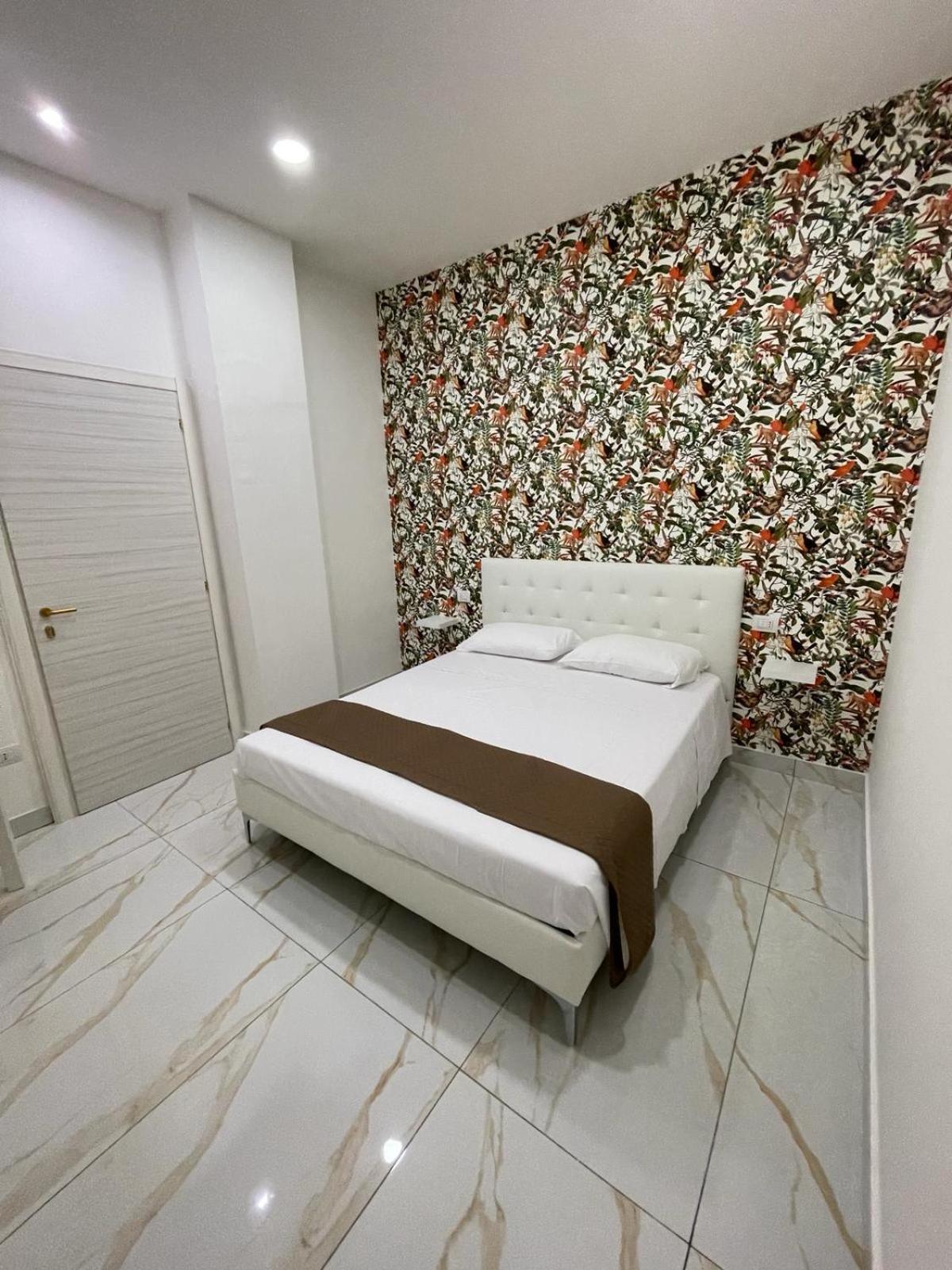 Life Hotel Casalnuovo Di Napoli Bagian luar foto