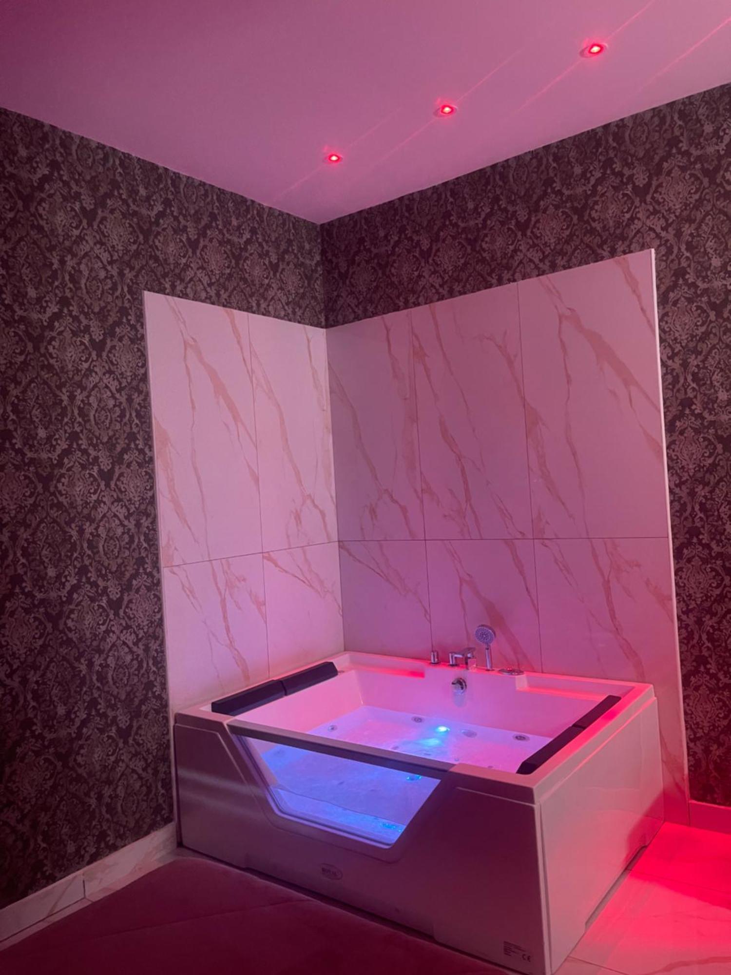 Life Hotel Casalnuovo Di Napoli Bagian luar foto